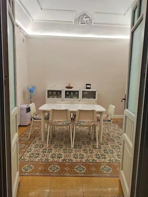 L'Uoro Apartment Carini 0*,