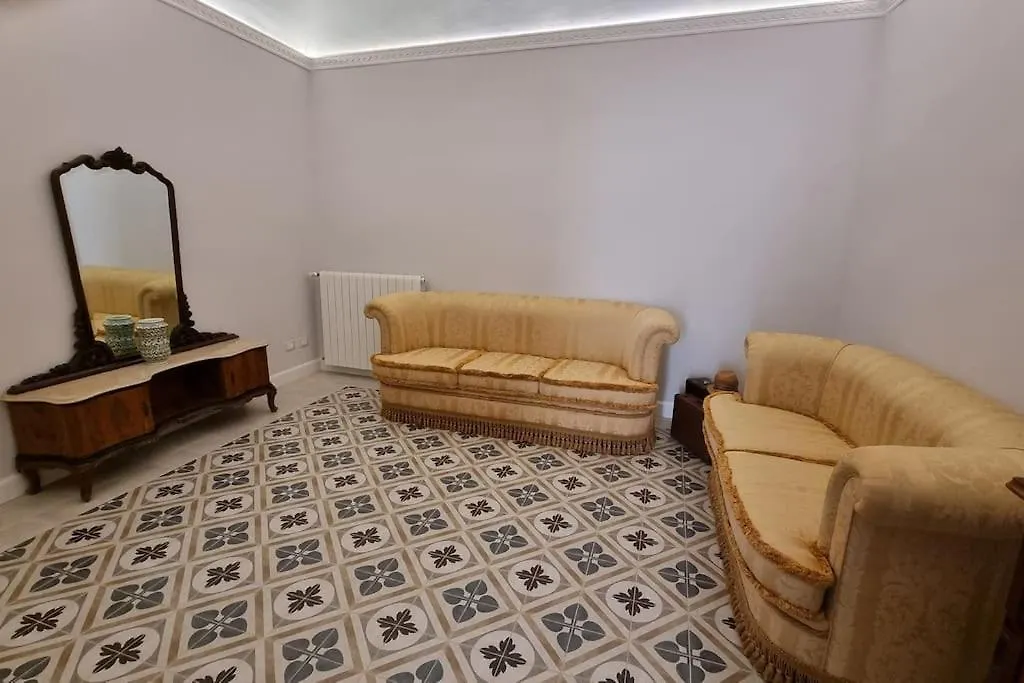 L'Uoro Apartment Carini