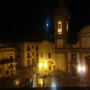 Couette-café Donnalaura, Carini